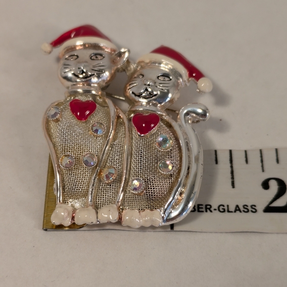 Christmas brooch Cats with Santa hats - Picture 4 of 5